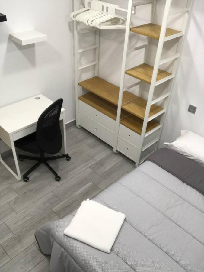 Check-in 24h Plaza Espana Amplio Centro Planta 4 *