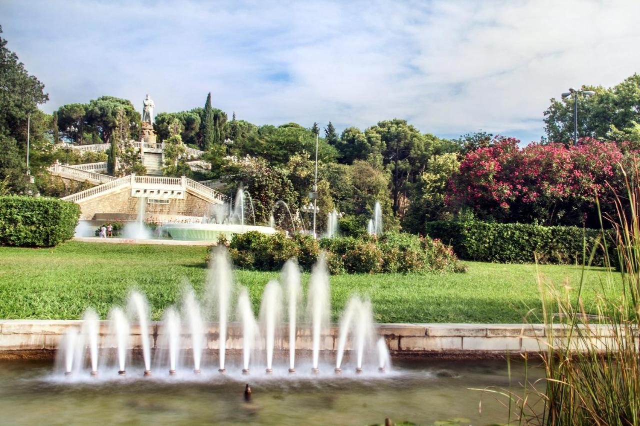 Check-in 24h Plaza Espana Amplio Centro Planta 4 *